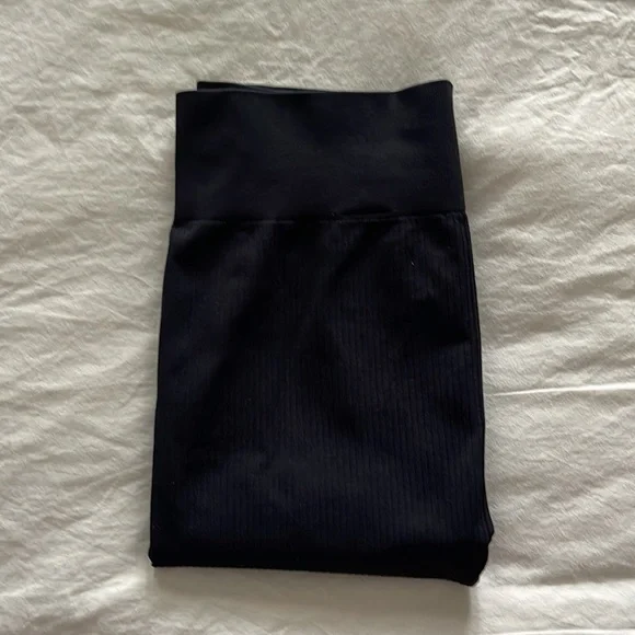 H&M Sport Ribbed Legging - Picture 6 of 7